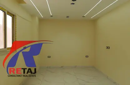 Apartment - 3 Bedrooms - 1 Bathroom for sale in Street 5 - Al Waha City - 10th District - Nasr City - Cairo