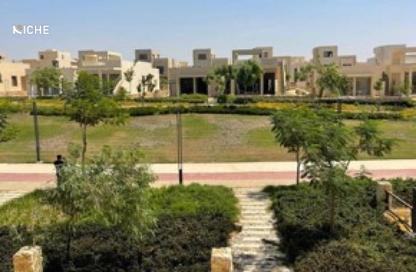 تاون هاوس - 3 غرف نوم - 4 حمامات للبيع في أو ويست - كمبوندات 6 أكتوبر - مدينة 6 أكتوبر - الجيزة