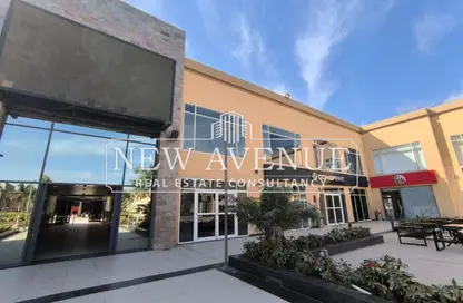 Retail - Studio - 1 Bathroom for rent in Arkan Plaza - 26th of July Corridor - Sheikh Zayed City - Giza