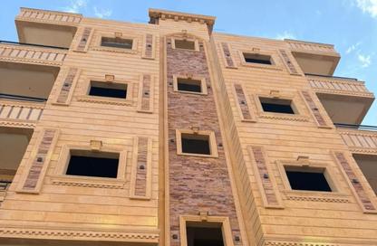 شقة - 3 غرف نوم - 2 حمامات للبيع في الحي الرابع - مدينة 6 أكتوبر - الجيزة