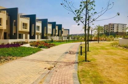 Townhouse - 3 Bedrooms - 3 Bathrooms for sale in Hyde Park - New Cairo City - Cairo