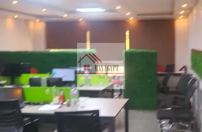 مساحات مكتبية - 3 غرف نوم - 3 حمامات للبيع في شارع لبنان - المهندسين - الجيزة