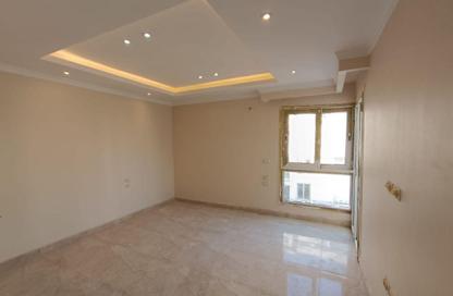 Apartment - 3 Bedrooms - 3 Bathrooms for sale in El Patio Oro - 5th Settlement Compounds - The 5th Settlement - New Cairo City - Cairo