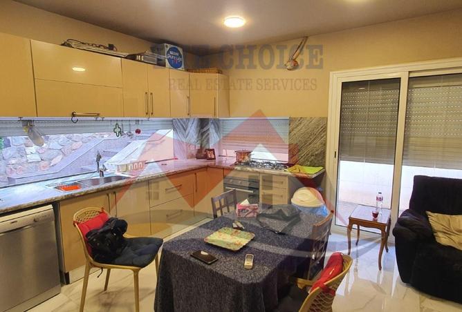 98817277 - Property Image 3