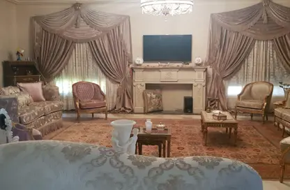 فيلا - 4 غرف نوم - 4 حمامات للبيع في شارع يوسف السباعي - الرحاب المرحلة الأولى - الرحاب - مدينة القاهرة الجديدة - القاهرة