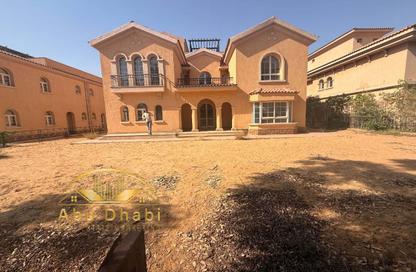 Villa - 5 - 4 for sale in Privado - Madinaty - Cairo