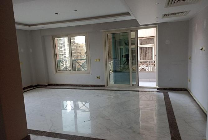 66169901 - صورة العقار 3