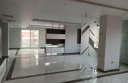 مساحات مكتبية - 7 غرف نوم - 5 حمامات للايجار في شارع الثوره - الماظة - مصر الجديدة - القاهرة