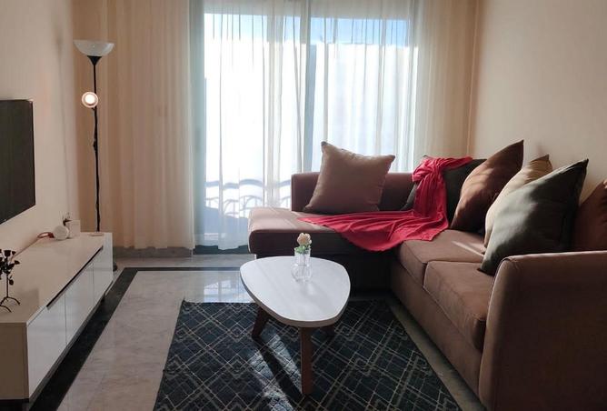 2 BR Apartment in San Stefano Grand Plaza, photo 2 of 3