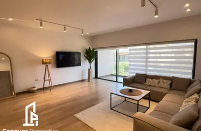 Apartment - 2 Bedrooms - 3 Bathrooms for sale in Lake View Residence - 5th Settlement Compounds - The 5th Settlement - New Cairo City - Cairo