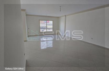 شقة - 3 غرف نوم - 2 حمامات للايجار في عمارات البنفسج - البنفسج - مدينة القاهرة الجديدة - القاهرة
