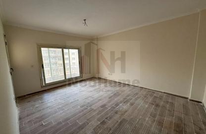 شقة - 3 غرف نوم - 2 حمامات للبيع في مدينة وصال - كمبوندات الشروق - مدينة الشروق - القاهرة شقة - 3 غرف نوم - 2 حمامات للبيع في مدينة وصال - كمبوندات الشروق - مدينة الشروق - القاهرة
