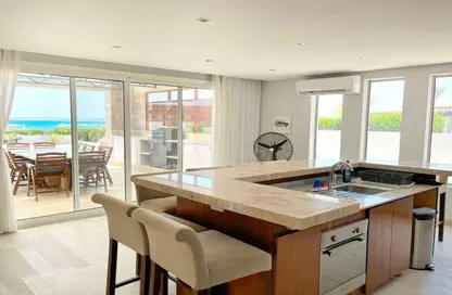 Chalet - 3 Bedrooms - 5 Bathrooms for sale in Beit Al Bahr - Sidi Heneish - North Coast