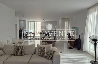 شاليه - 3 غرف نوم - 3 حمامات للبيع في سي شيل - سيدي عبد الرحمن - الساحل الشمالي شاليه - 3 غرف نوم - 3 حمامات للبيع في سي شيل - سيدي عبد الرحمن - الساحل الشمالي