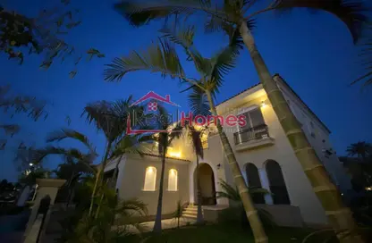 Villa - 4 Bedrooms - 4 Bathrooms for rent in Uptown Cairo - Mokattam - Cairo