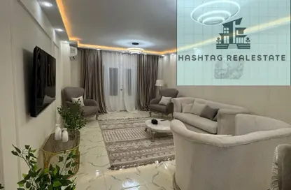 Apartment - 3 Bedrooms - 2 Bathrooms for rent in Cornish El Nile St. - Maadi - Hay El Maadi - Cairo