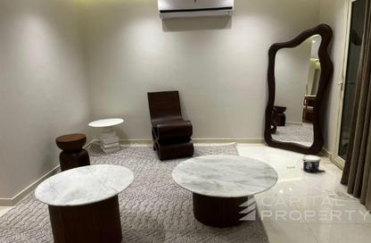 Apartment - 4 Bedrooms - 3 Bathrooms for rent in Stone Residence - 5th Settlement Compounds - The 5th Settlement - New Cairo City - Cairo