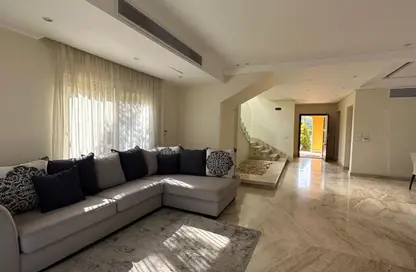 فيلا - 5 غرف نوم - 4 حمامات للايجار في ستون بارك - كمبوندات التجمع الخامس - التجمع الخامس - مدينة القاهرة الجديدة - القاهرة