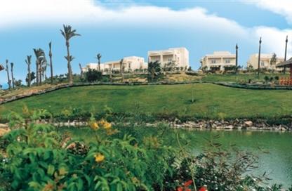 فيلا - 6 - 5 للبيع في الشروق 2000 - كمبوندات الشروق - مدينة الشروق - القاهرة