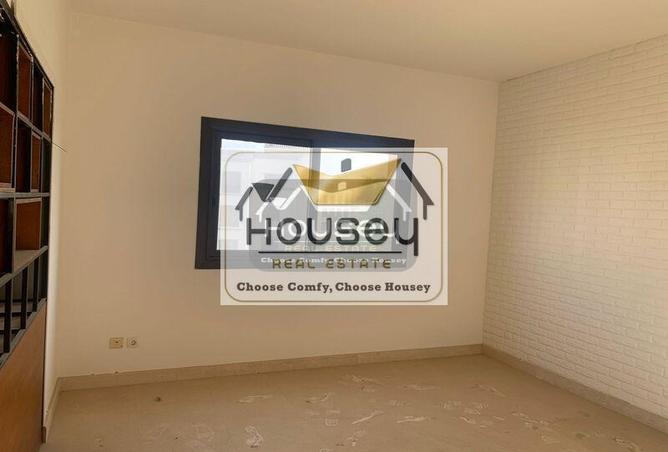 76519933 - Property Image 2