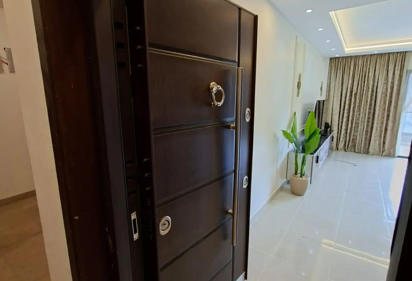 120101500 - Property Main Image