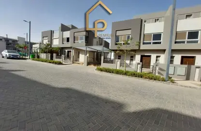 فيلا - 3 غرف نوم - 4 حمامات للبيع في ايتابا - كمبوندات الشيخ زايد - الشيخ زايد - الجيزة