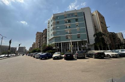 Apartment - 3 Bedrooms - 2 Bathrooms for sale in Hassan Aflaton St. - Masaken Al Mohandesin - Nasr City - Cairo