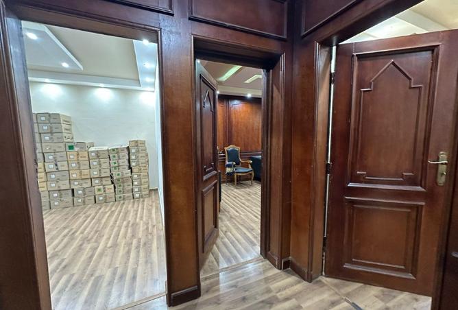 101767228 - Property Image 2
