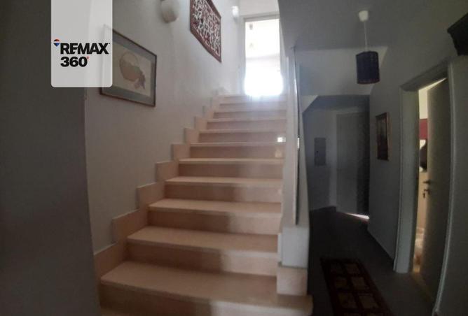 8641100 - Property Image 3