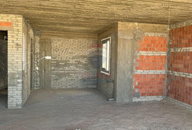 64131748 - Property Main Image