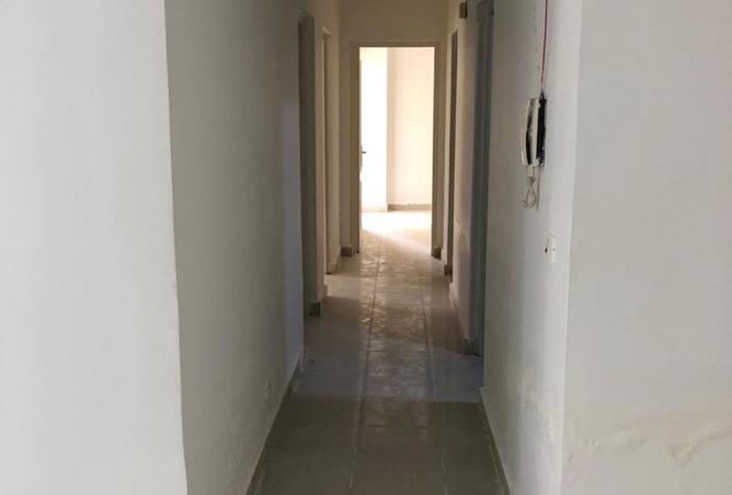 72710236 - Property Image 3