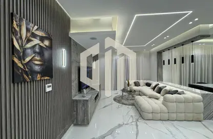 فيلا - 6 غرف نوم - 7 حمامات للبيع في مول هايد بارك بيزنس - شارع التسعين الجنوبي - التجمع الخامس - مدينة القاهرة الجديدة - القاهرة