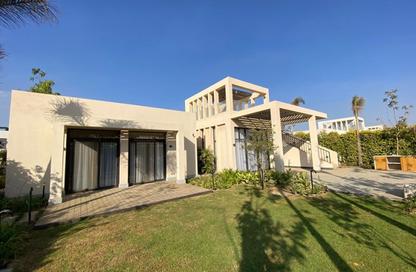 Villa - 5 Bedrooms - 6 Bathrooms for sale in O West - 6 October Compounds - 6 October City - Giza