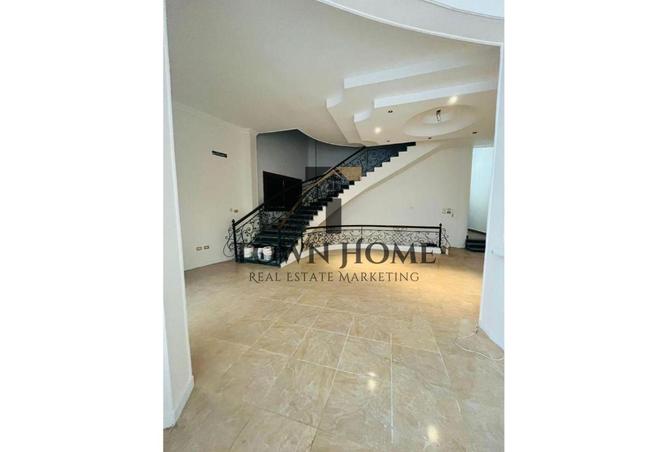 8707237 - Property Image 3