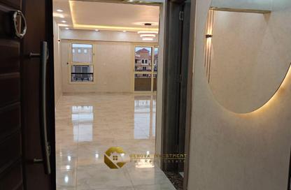 Apartment - 3 Bedrooms - 2 Bathrooms for sale in Al Khamayel city - Sheikh Zayed Compounds - Sheikh Zayed City - Giza