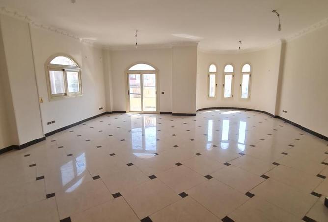 8441979 - الصورة الرئيسية للعقار