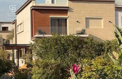 Townhouse - 5 Bedrooms - 5 Bathrooms for sale in Azzar - 5th Settlement Compounds - The 5th Settlement - New Cairo City - Cairo