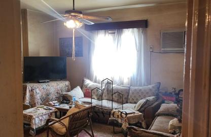 Apartment - 2 Bedrooms - 2 Bathrooms for sale in Hosny Ahmed Khalaf - 6th Zone - Nasr City - Cairo