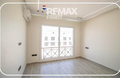 Townhouse - 3 - 2 for rent in Mountain View iCity October - 6 October Compounds - 6 October City - Giza