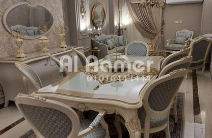 Apartment - 3 Bedrooms - 2 Bathrooms for sale in Maadi Gardens - Maadi - Hay El Maadi - Cairo