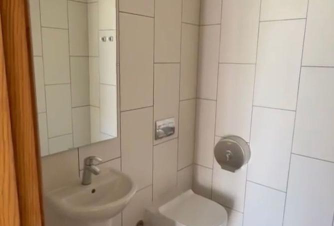 98827878 - صورة العقار 3