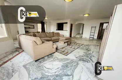 شقة - 2 غرف نوم - 2 حمامات للايجار في ميدان دجله - دجلة - حي المعادي - القاهرة