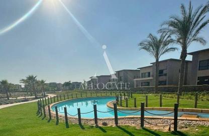 فيلا - 5 غرف نوم - 6 حمامات للبيع في سوان ليك قطامية - التجمع الاول - مدينة القاهرة الجديدة - القاهرة