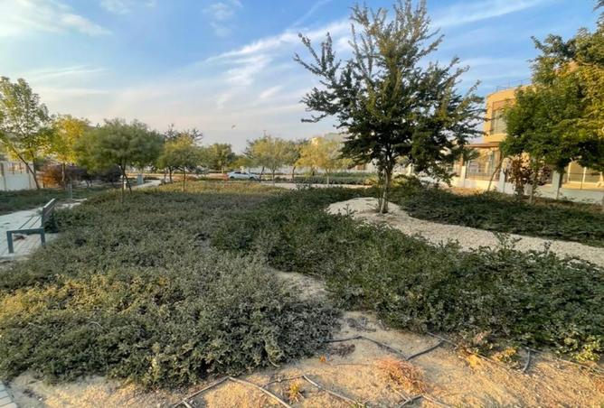 98833642 - Property Image 3