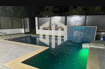 تاون هاوس - 3 غرف نوم - 3 حمامات للايجار في مول هايد بارك بيزنس - شارع التسعين الجنوبي - التجمع الخامس - مدينة القاهرة الجديدة - القاهرة