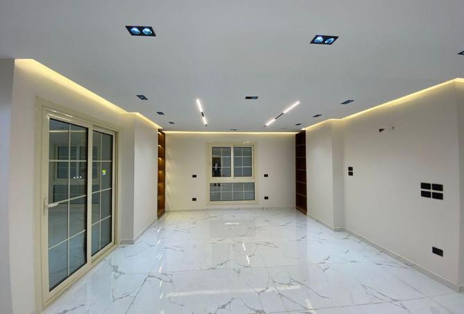 82608920 - Property Image 2