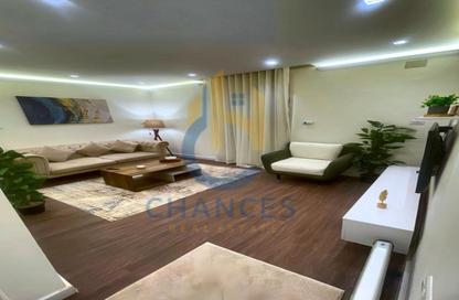 Apartment - 3 Bedrooms - 2 Bathrooms for sale in Misr Helwan Agriculture Road - Maadi - Hay El Maadi - Cairo