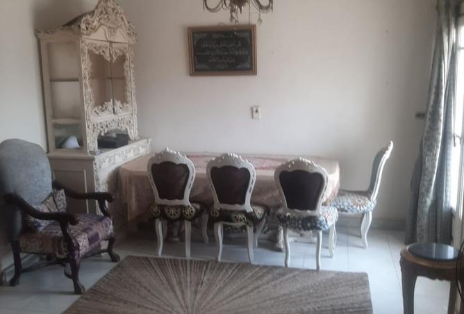 104327300 - Property Image 3