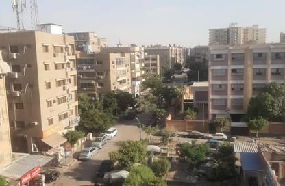 Apartment - 2 Bedrooms - 1 Bathroom for rent in Ahmed Hassan Al Zayyat St. - Al Hadiqah Al Dawliyah - 7th District - Nasr City - Cairo