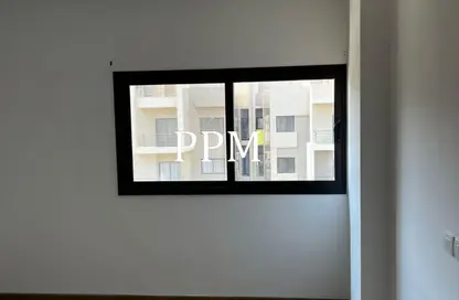 (بنتهاوس  (روف - 3 غرف نوم - 4 حمامات للايجار في مون ريزيدنس - فيفث سكوير - التجمع الخامس - مدينة القاهرة الجديدة - القاهرة